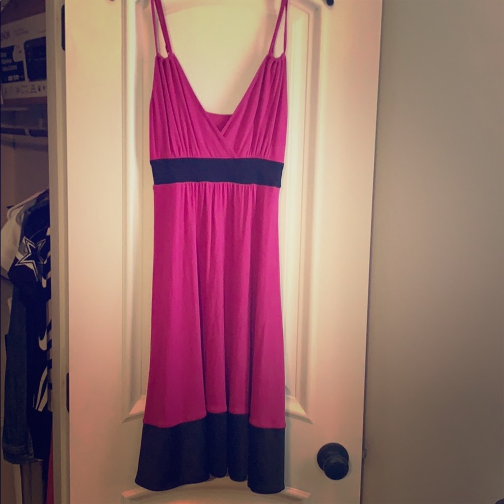 Express pink and black dress size XS